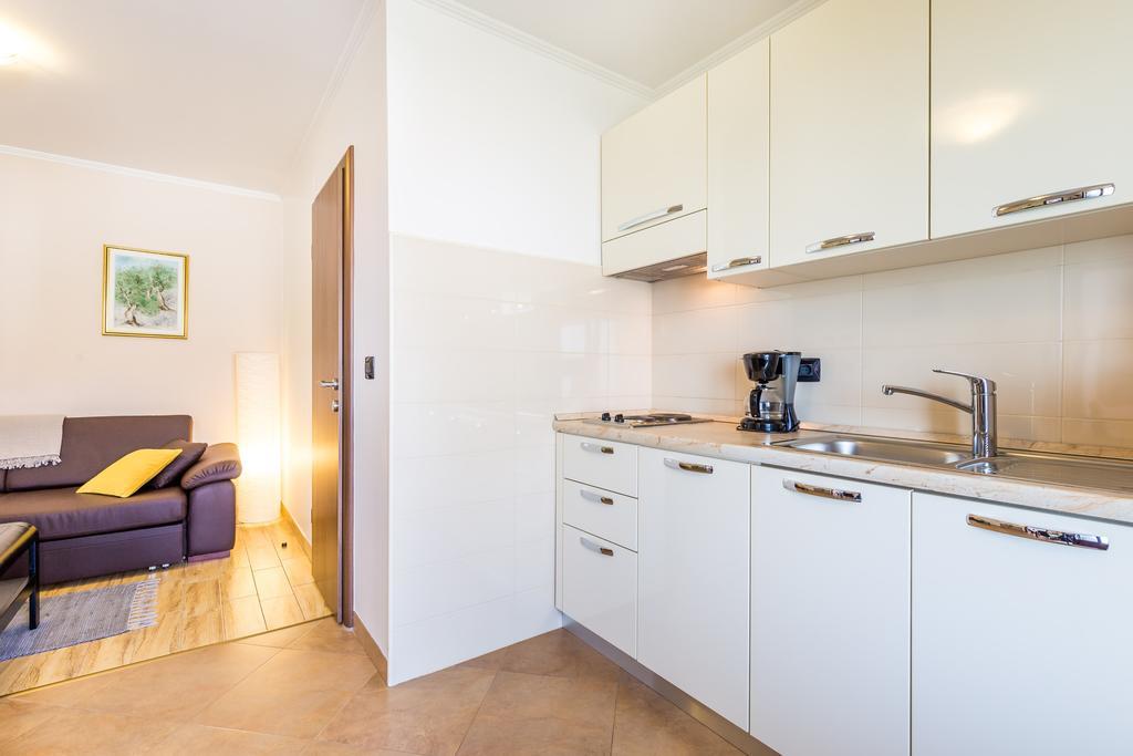 Apartments Dalia Lovran Exterior foto